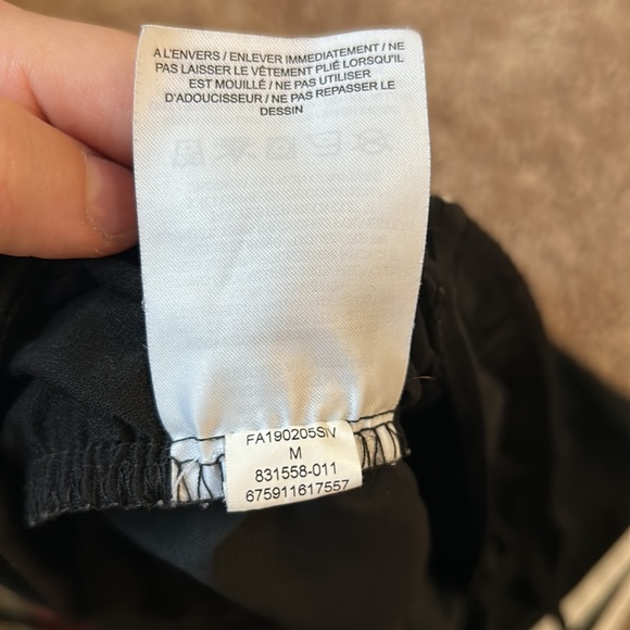 Nike running shorts - Picture 2 of 2